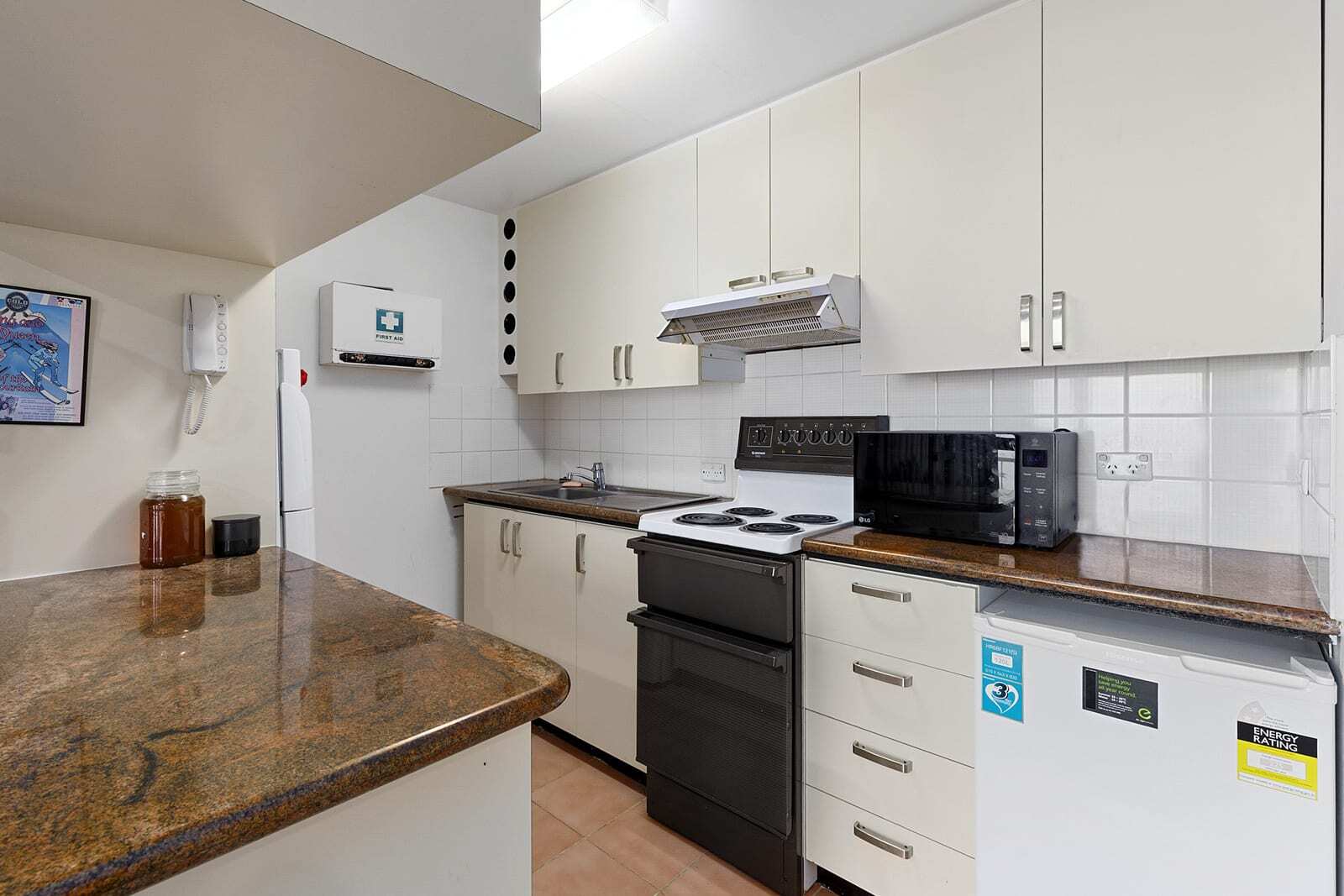 Kitchen area - Chalet 300
