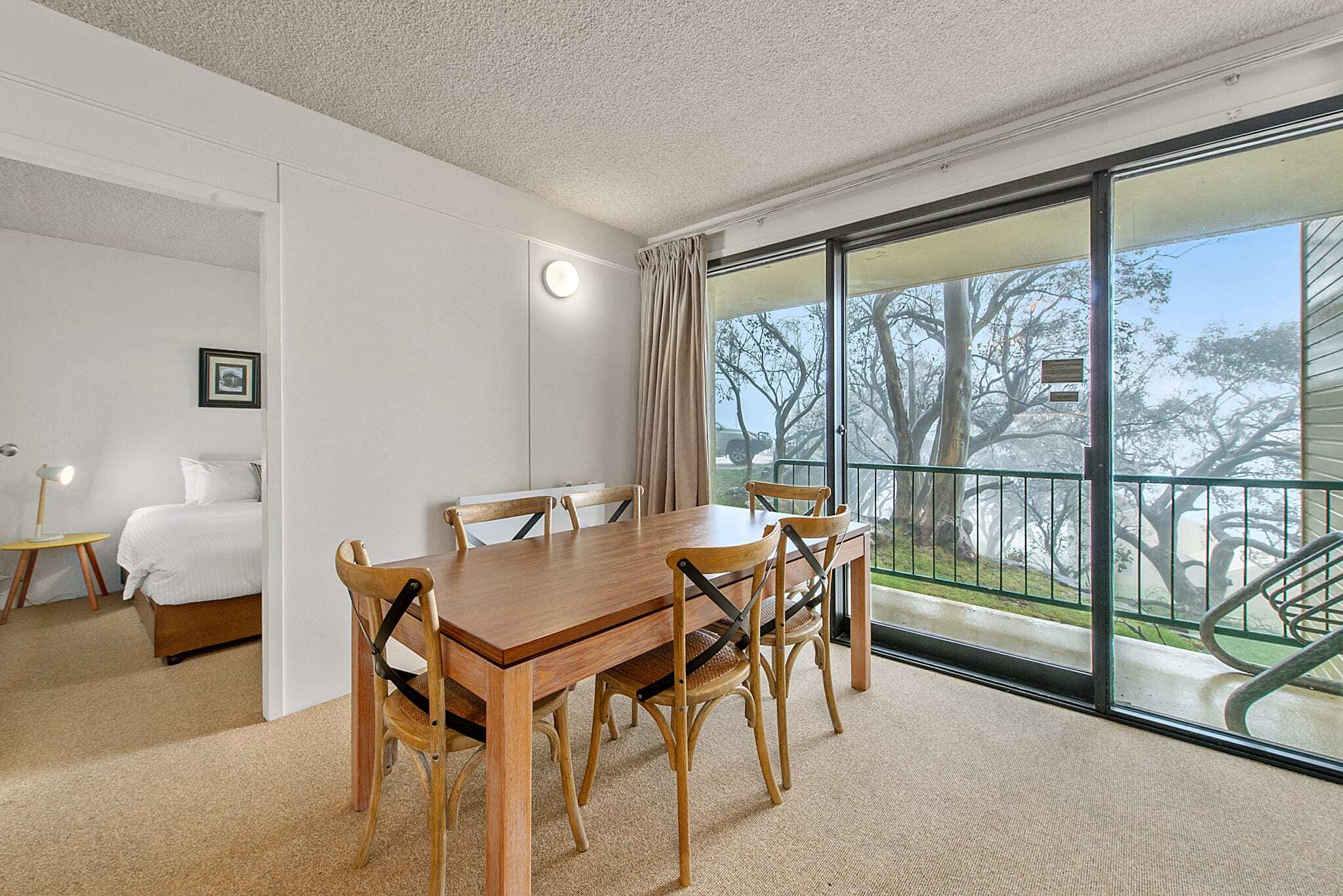 Dining Area - Chalet 402