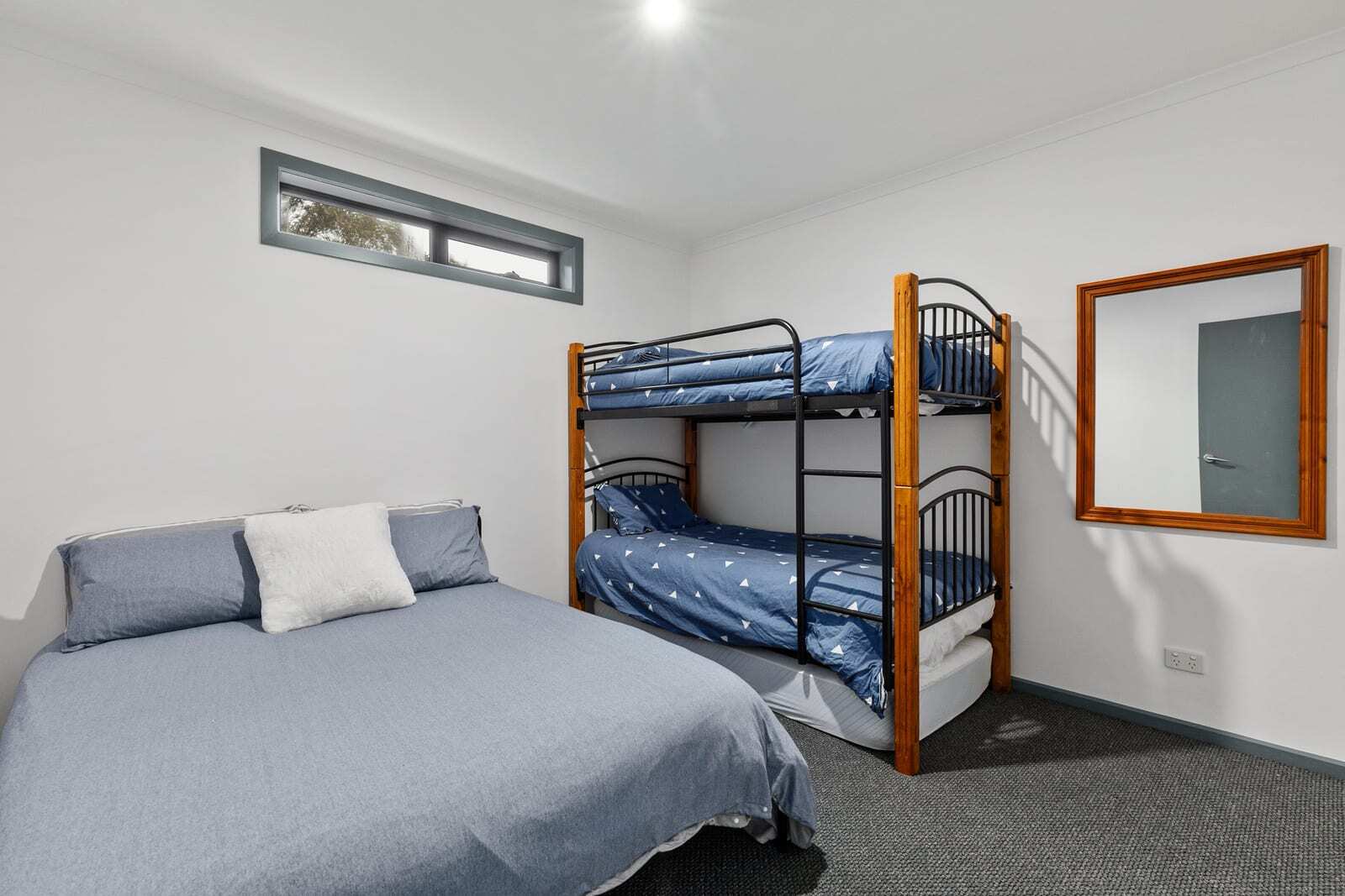 Bedroom 2 - Peak 301